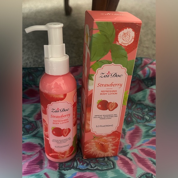 Other - Zai Doc Strawberry Refreshing Body Lotion